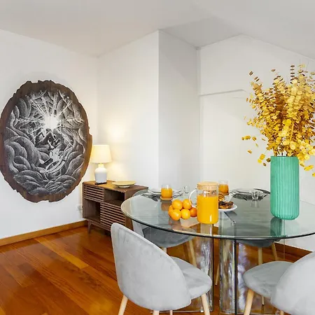 Apartamento Whome Charming Urban Retreat With Skyline Views