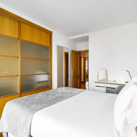 Apartamento Whome Charming Urban Retreat With Skyline Views *