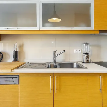 Apartamento Whome Charming Urban Retreat With Skyline Views Lisboa